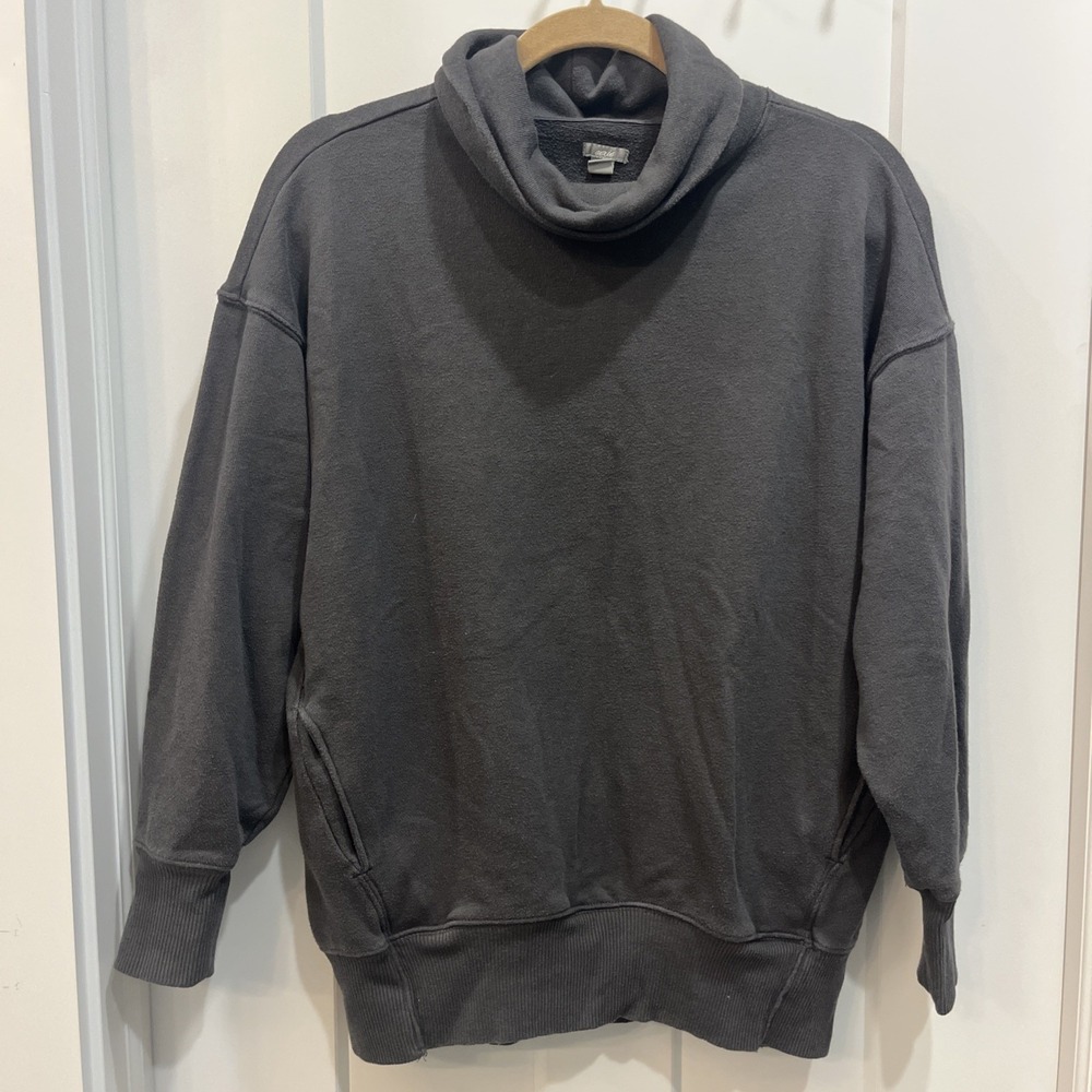 Aerie Oversized Gray Turtleneck Cowl Neck Sweater Sweatshirt Sz XS Pockets